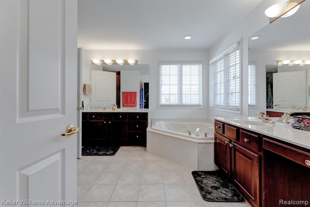44499 White Pine Circle E, Northville, MI 48168 — Photo 35