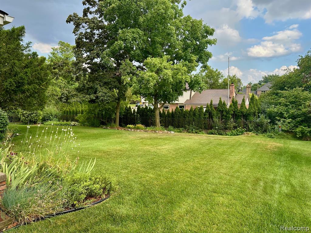 48721 W Normandy Court, Plymouth, MI 48170 — Photo 42