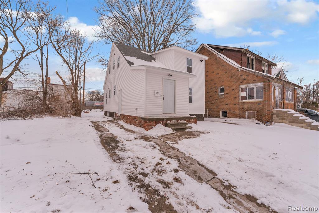 20035 Coventry Street, Highland Park, MI 48203 — Photo 7