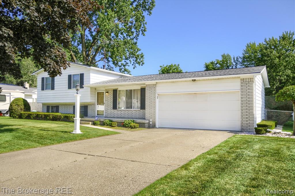 7204 Popplewood Drive, Davison, MI 48423 — Photo 2