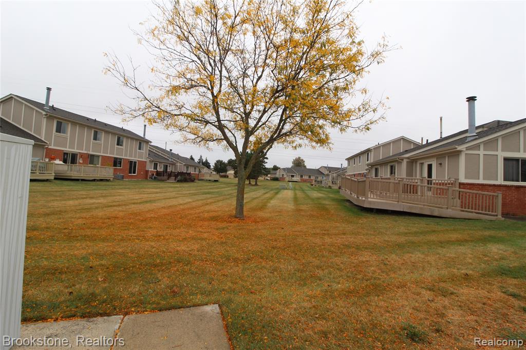 42266 Brookview Lane, 1, Clinton Twp, MI 48038 — Photo 4