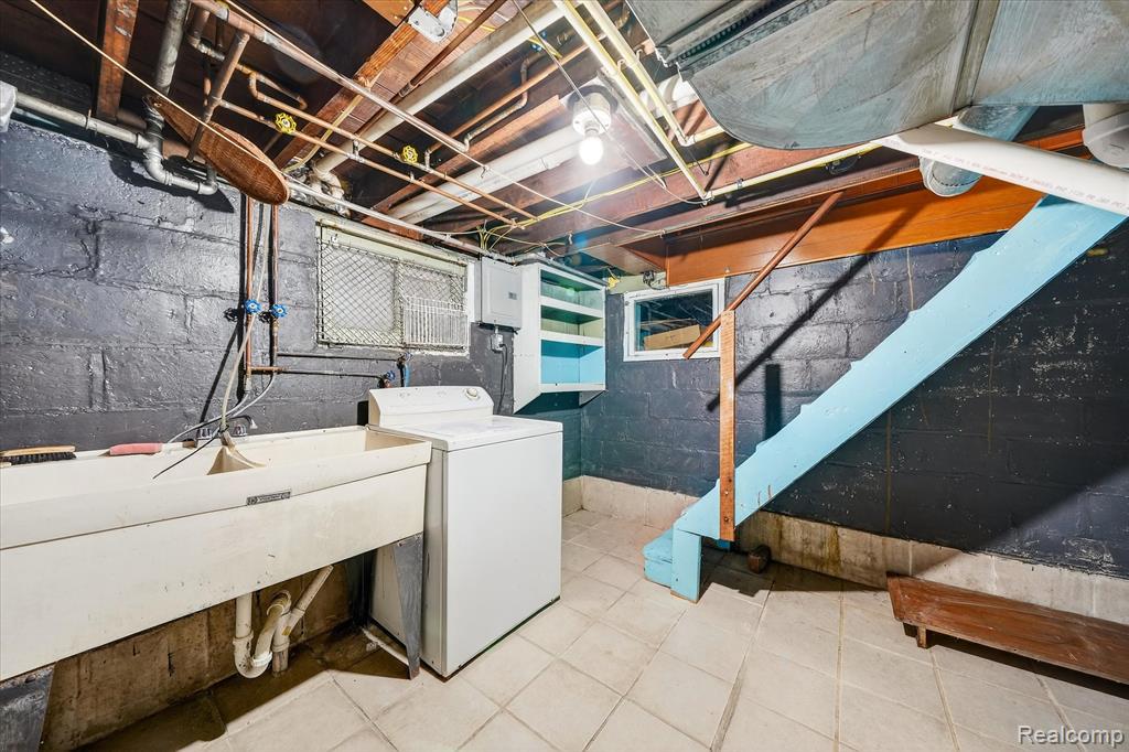 5086 Casmere Street, Detroit, MI 48212 — Photo 35