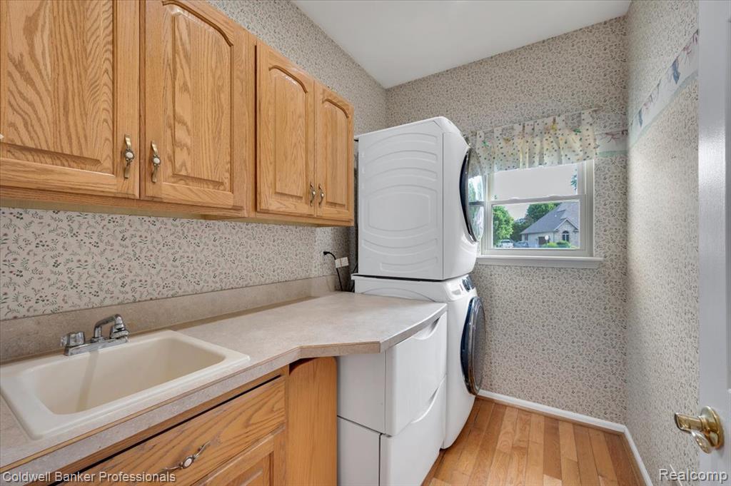 604 Carriage Way, Davison, MI 48423 — Photo 14