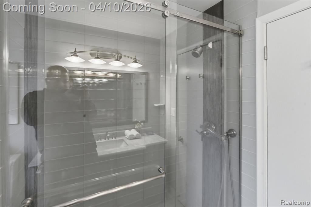 31700 Nixon Street, Beverly Hills, MI 48025 — Photo 37