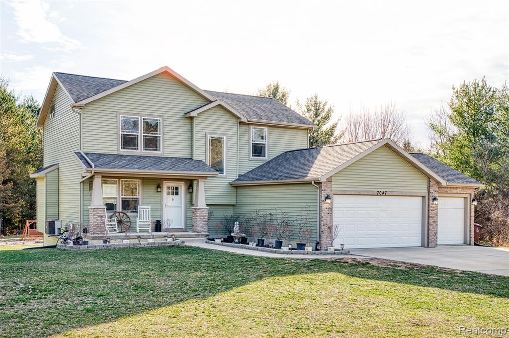 931 View Pointe Drive, Middleville, MI, 49333