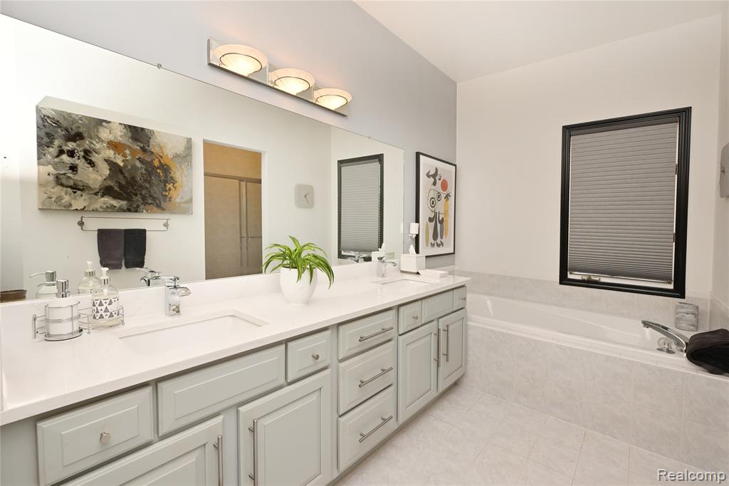 59779 Glacier Spring Drive S, Washington, MI — Photo 17