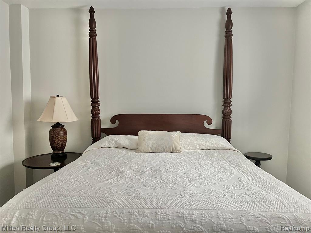 539 EDGEWOOD Place, Ferndale, MI 48220 — Photo 21