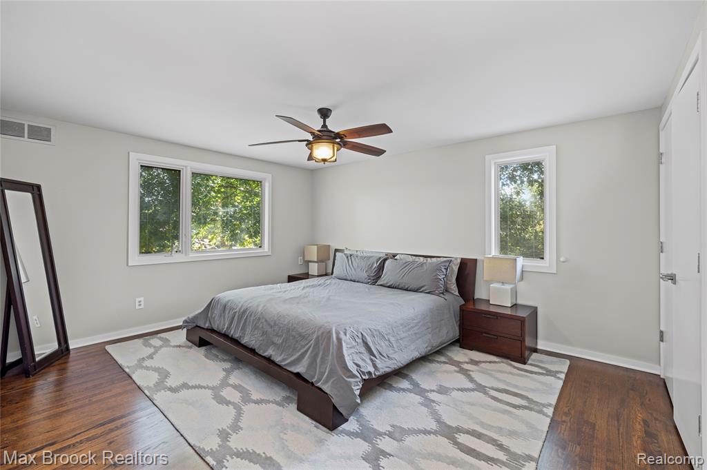 5597 Apple Ridge Trail, West Bloomfield, MI — Photo 39