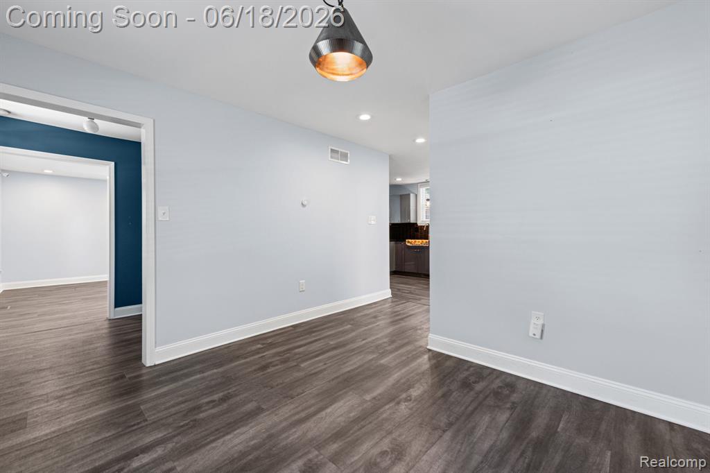 4303 N Verona Circle, Royal Oak, MI 48073 — Photo 10
