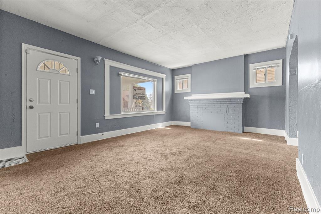 9375 Mendota Street, Detroit, MI 48204 — Photo 8
