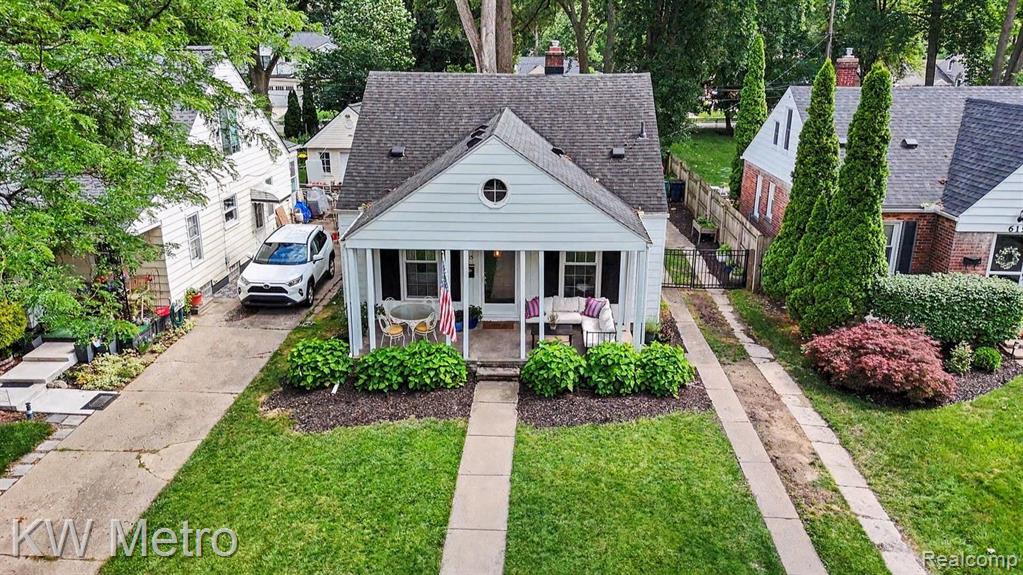 615 Royal Avenue, Royal Oak, MI 48073 — Photo 38