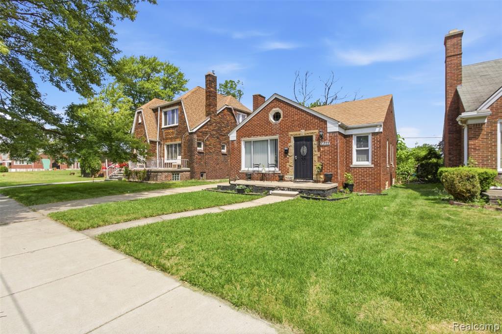 10322 Tireman Street - Photo 2