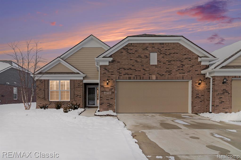 48738 Rockview Road, Novi, MI — Photo 2