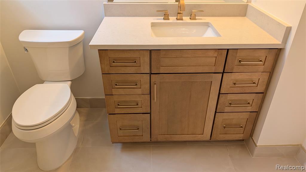 2014 Waldons Court S, West Bloomfield, MI — Photo 18