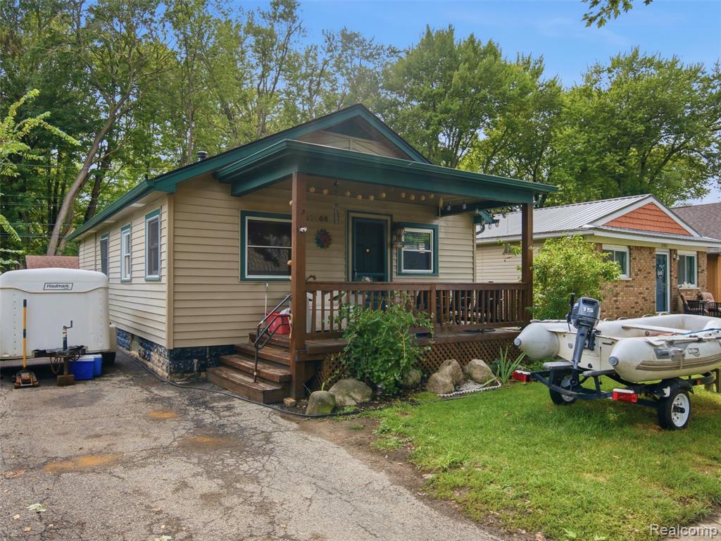 27668 Moran Street, Harrison Township, MI