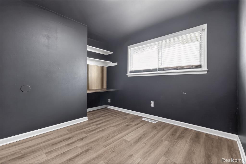 18570 Matthews Street, Riverview, MI 48193 — Photo 18