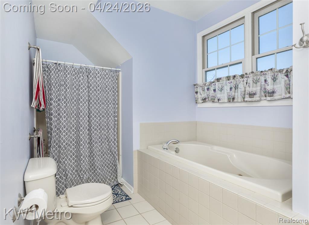 1025 Crystal Wood Drive, Davison, MI 48423 — Photo 26