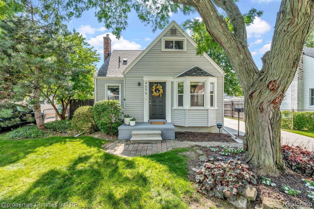 4095 CUMMINGS Avenue, Berkley, MI 48072 — front exterior