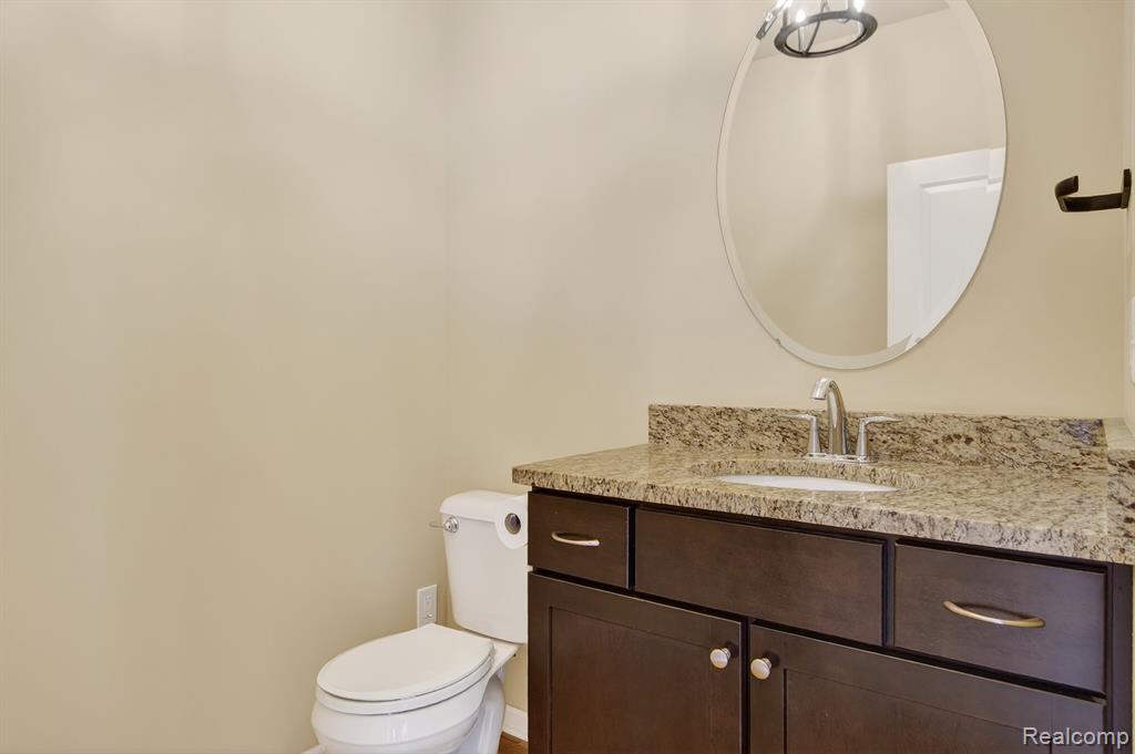 4241 Tonawanda Avenue, Royal Oak, MI 48073 — Photo 25