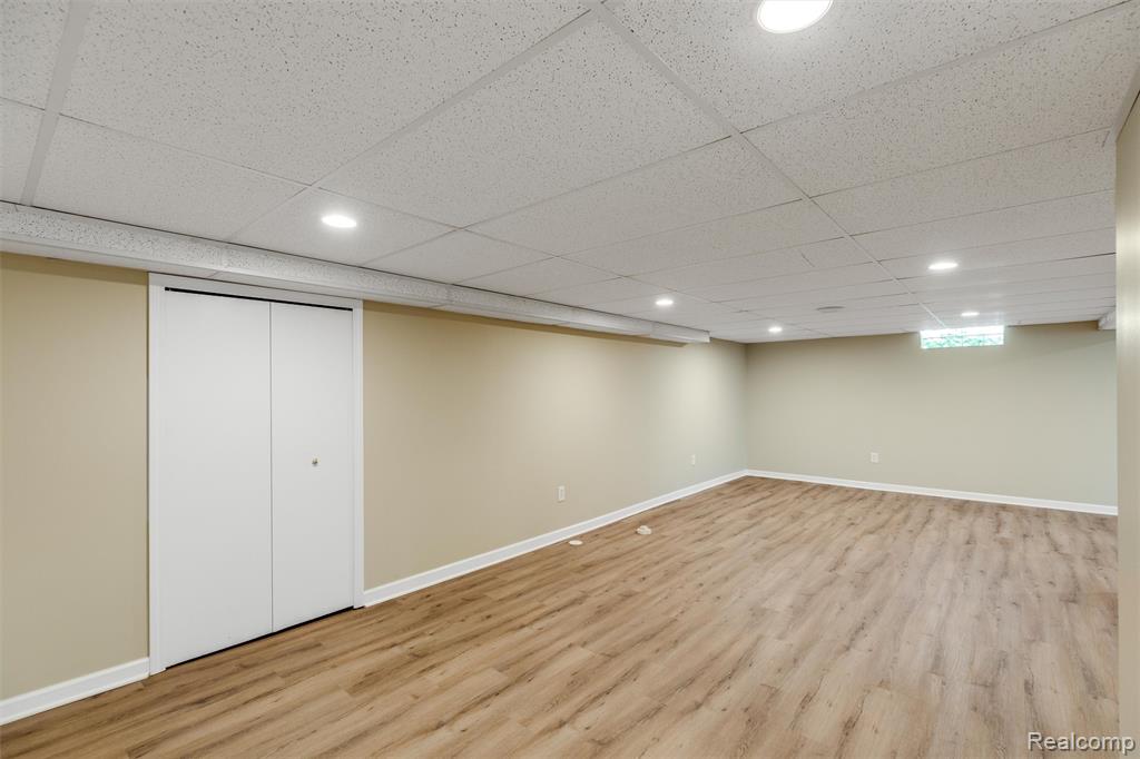 4410 Rosewold Avenue, Royal Oak, MI 48073 — Photo 23
