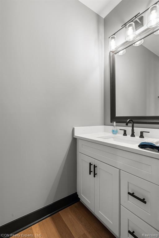 714 E PARENT Avenue, Royal Oak, MI 48067 — Photo 12
