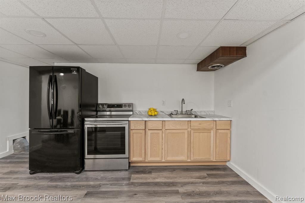 4355 Middleton Drive, Bloomfield Hills, MI 48302 — Photo 25