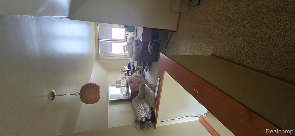 7048 Deering Street, Garden City, MI — Photo 14