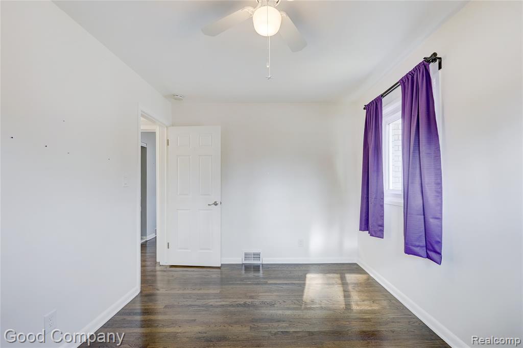 1303 Sycamore Drive, Rochester Hills, MI 48307 — Photo 29