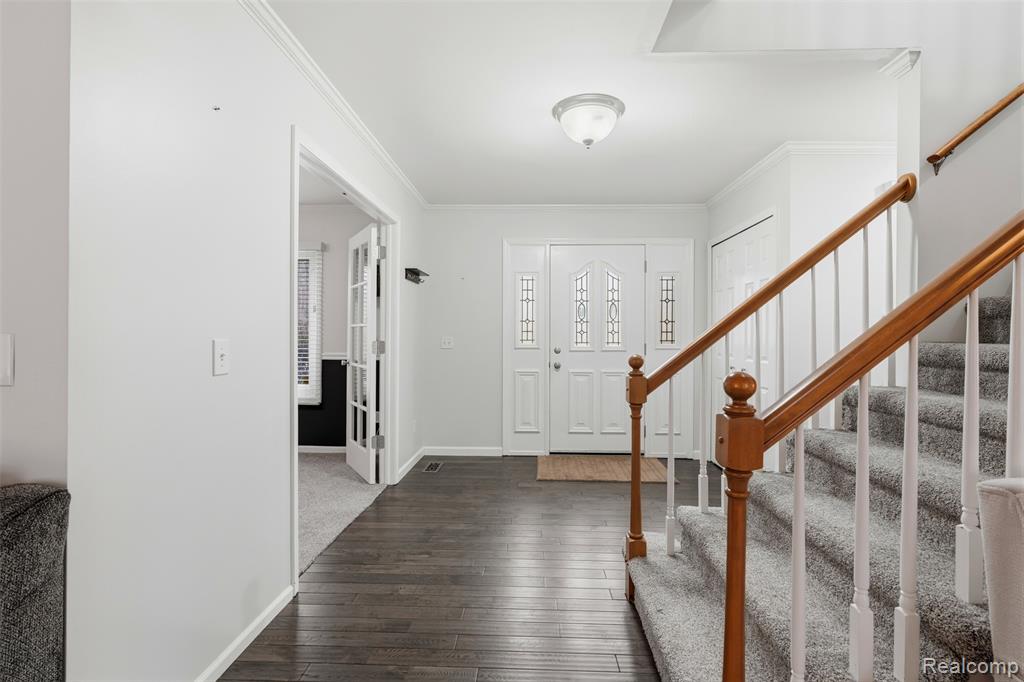 48607 Presidential Drive, Macomb, MI 48044 — Photo 3