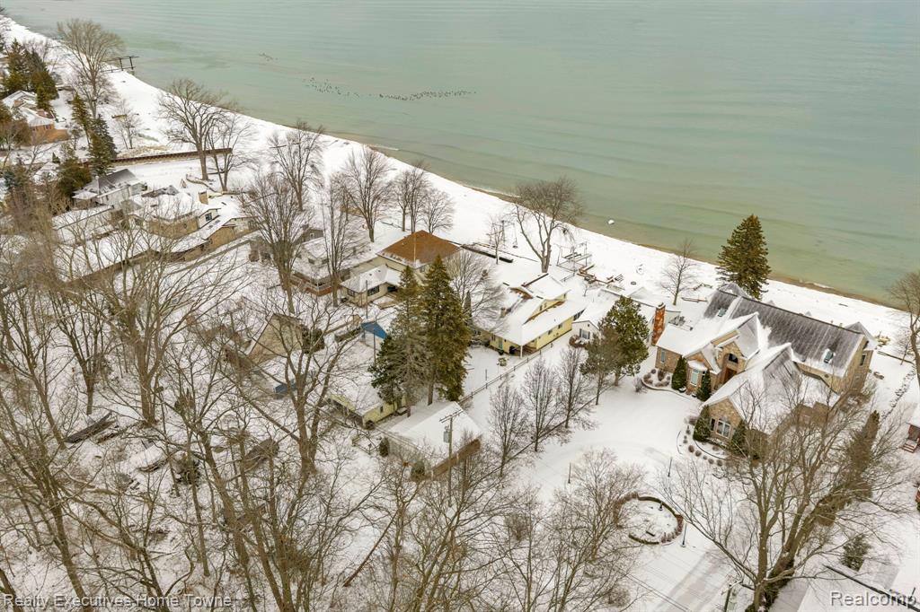 5430 Lakeshore Road, Fort Gratiot, MI 48059 — Photo 61