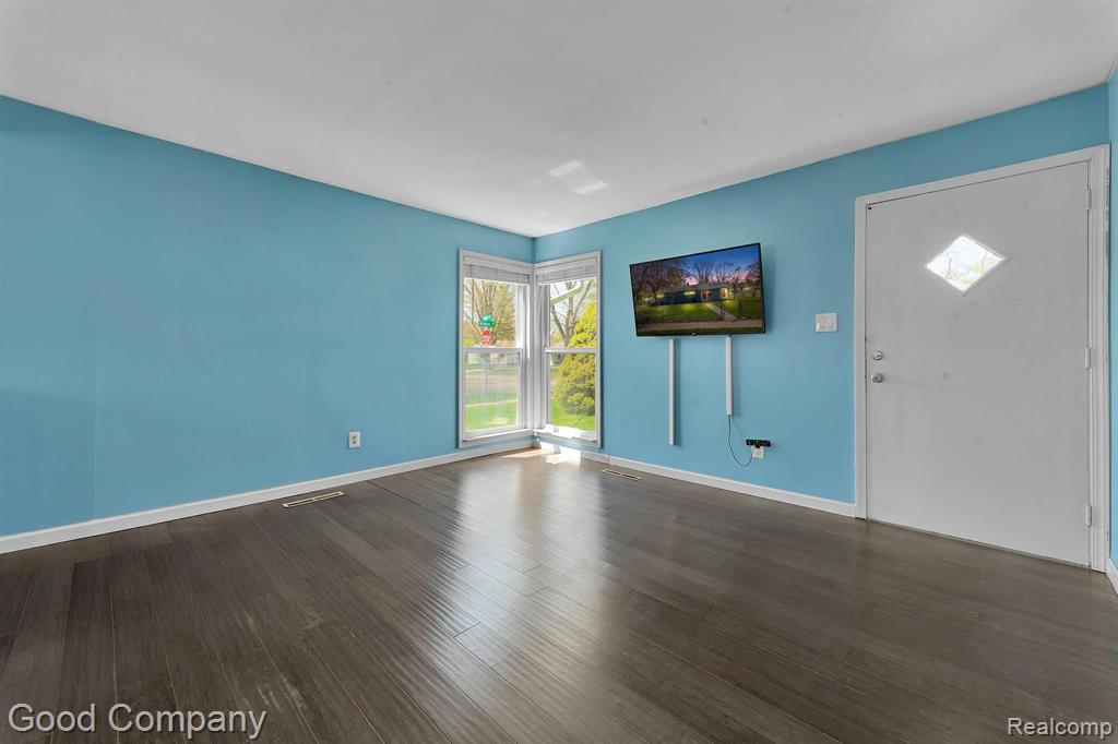 1510 MOLLIE Street, Ypsilanti, MI 48198 — Photo 4