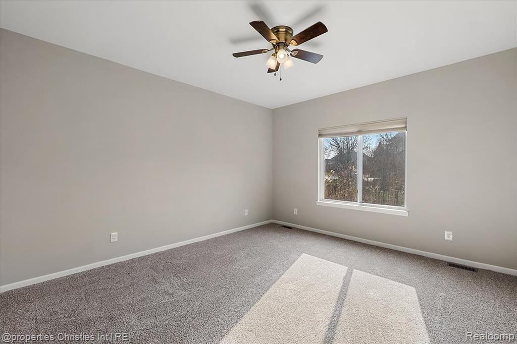 6510 Leigh Hollow Road, West Bloomfield, MI — Photo 19