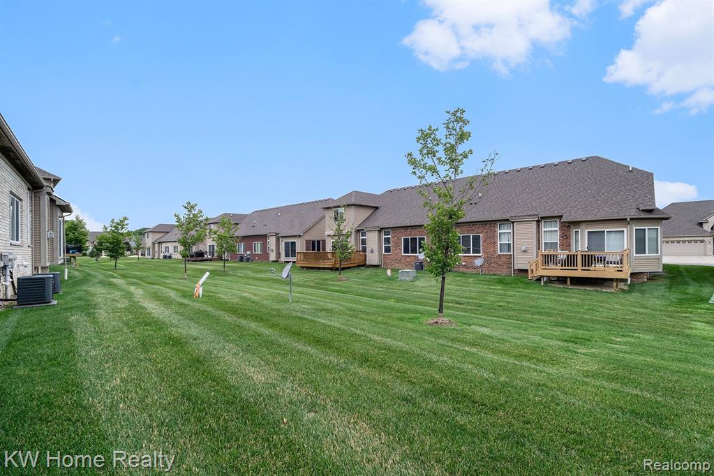 5193 Hawkseye Trace, Warren, MI 48092 — Photo 28