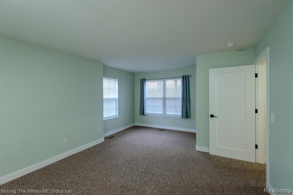4109 INVERNESS Street, Dexter, MI 48130 — Photo 11