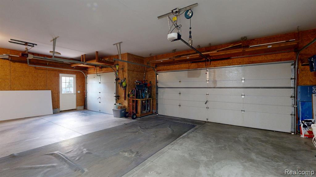 4400 Oak Tree Trail, Fenton, MI 48430 — Photo 47