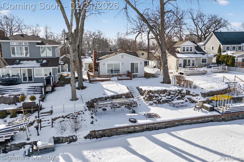 6832 Brightwood Court, Waterford, MI 48327 — front exterior