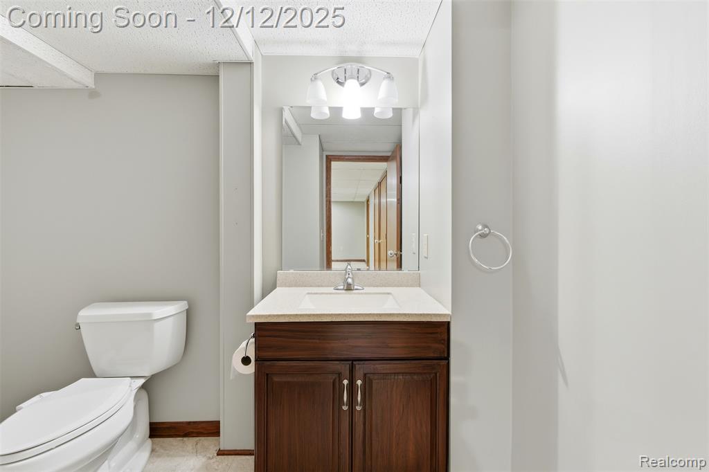 40051 Finley Drive, Canton, MI 48188 — Photo 32