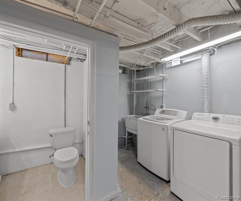 44359 REGIS, Canton, MI 48187 — Photo 32