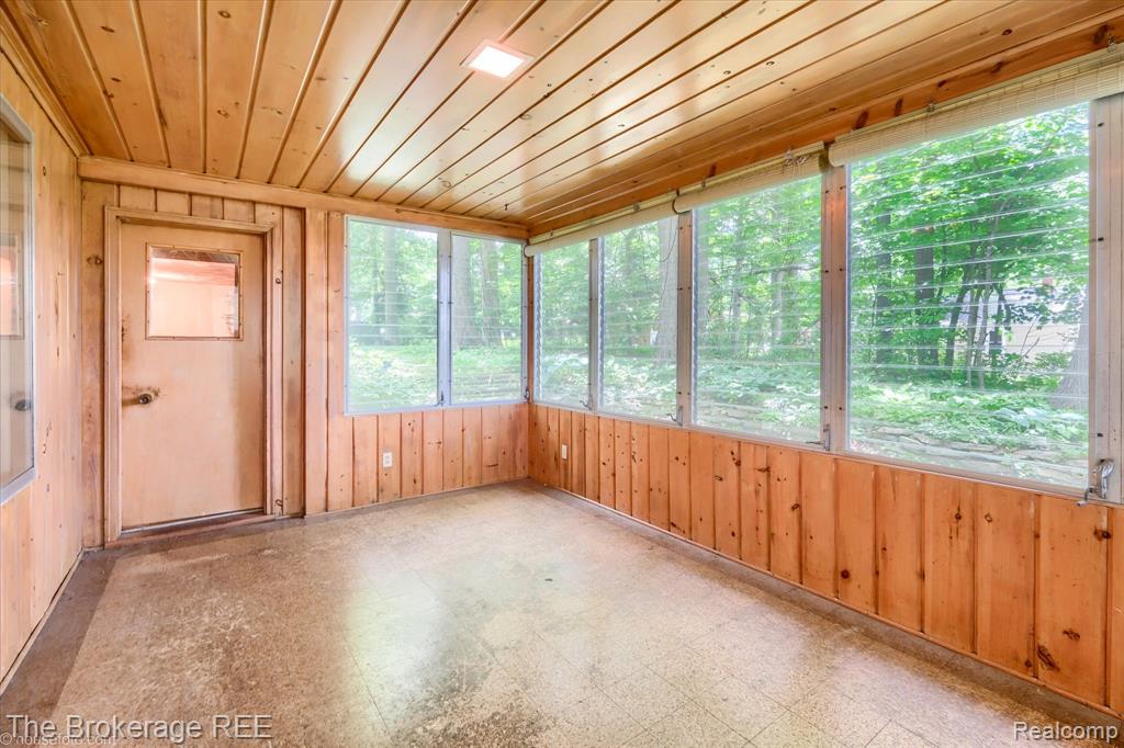 575 Bancroft Street, Imlay City, MI 48444 — Photo 25