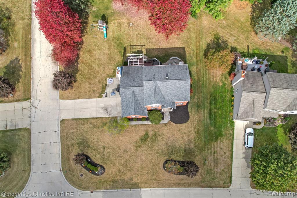 921 River Valley Drive, Lake Orion, MI 48362 — Photo 47