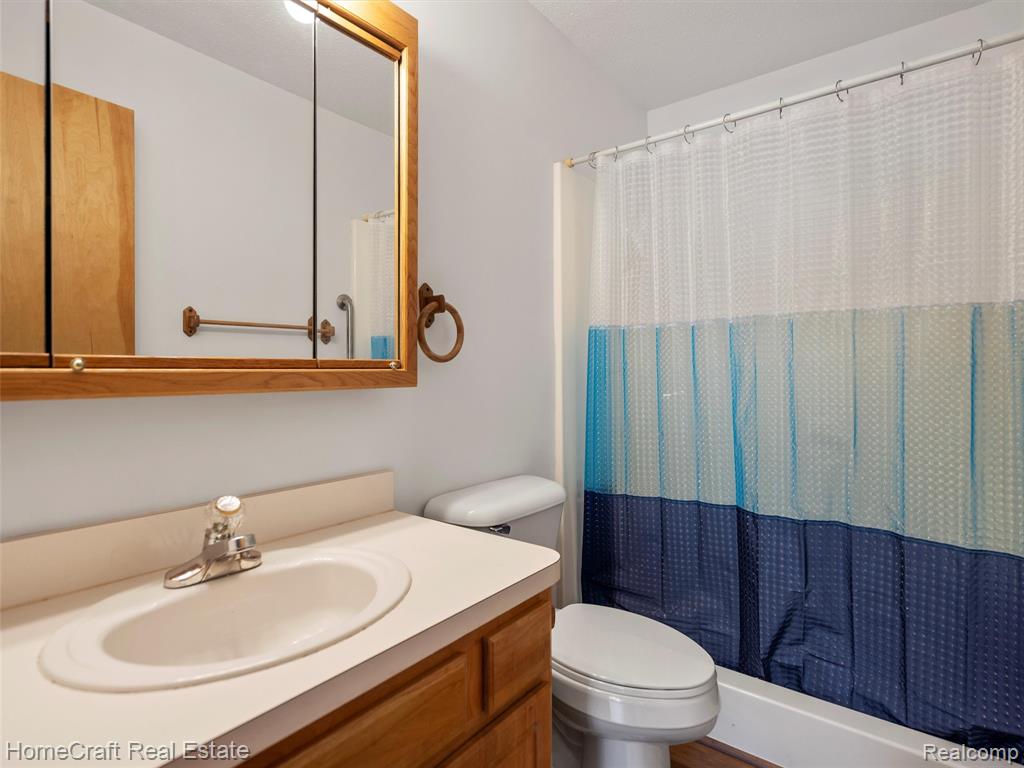 382 Marigold Circle, Westland, MI — Photo 23