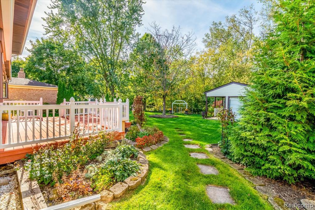6877 Pittsford Street, Canton, MI 48187 — Photo 8