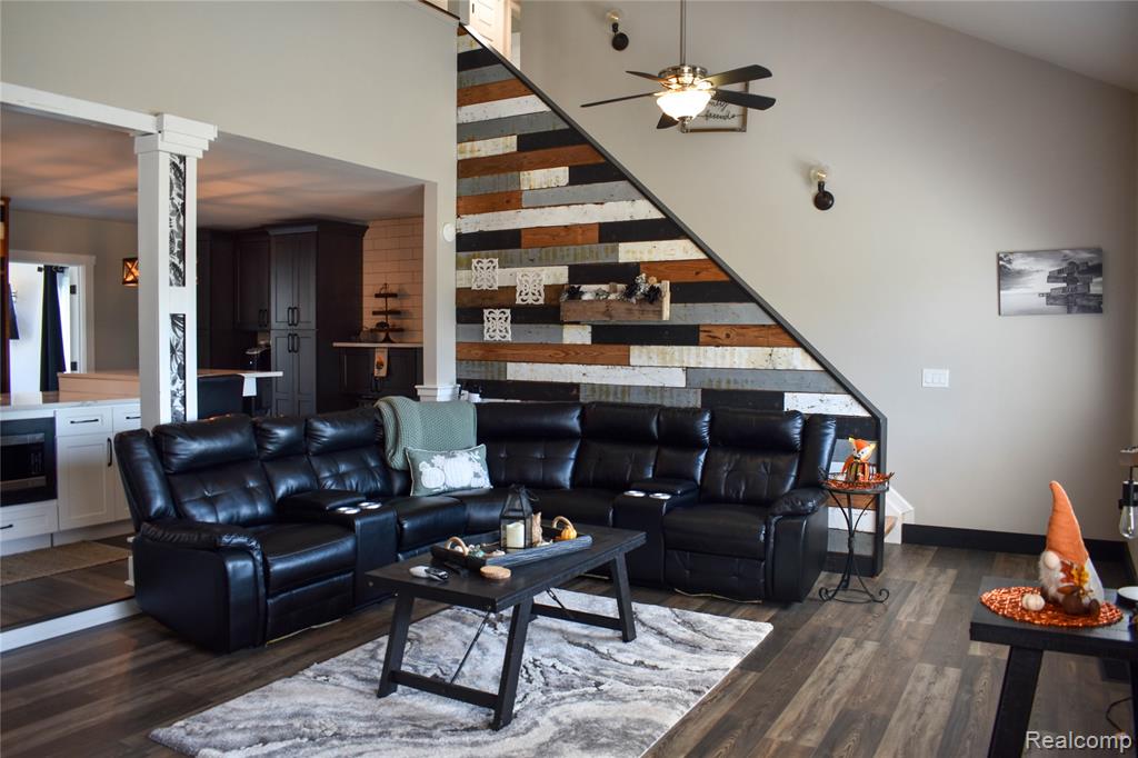 4380 Dale Drive, Highland, MI — Photo 14