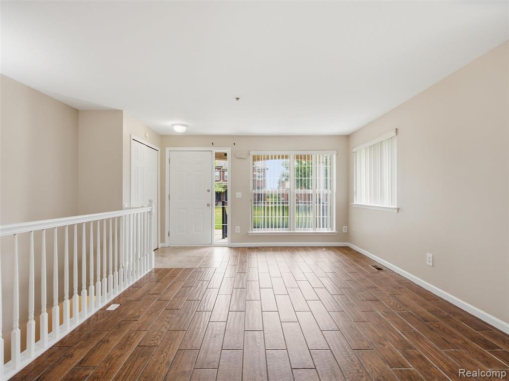 45650 Kennedy Avenue, Shelby Twp, MI 48315 — Photo 14