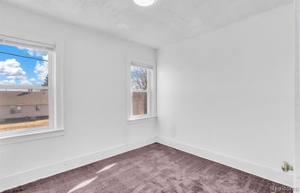 5573 Montclair Street, Detroit, MI 48213 — Photo 34