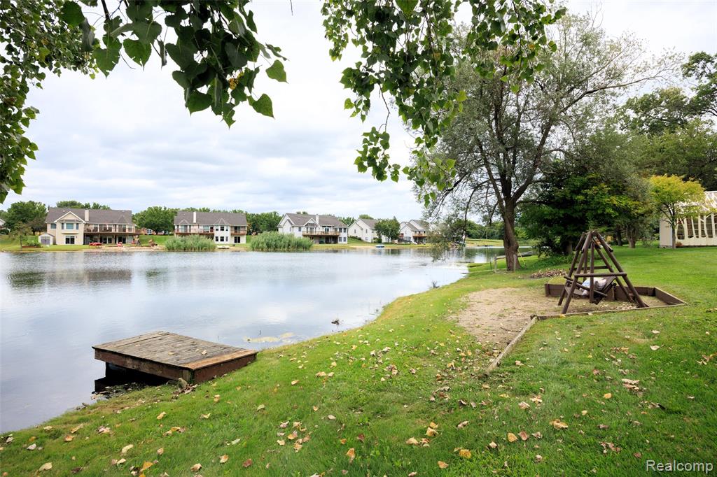 59692 Barkley Drive, New Hudson, MI 48165 — Photo 37