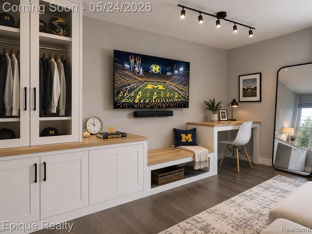 1050 Wall Street, 8F, Ann Arbor, MI 48105 — Photo 12