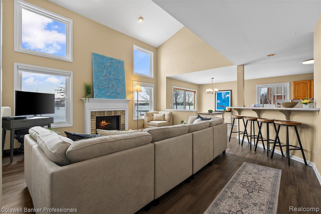 46985 Glastonbury Drive, Canton, MI 48188 — Photo 10