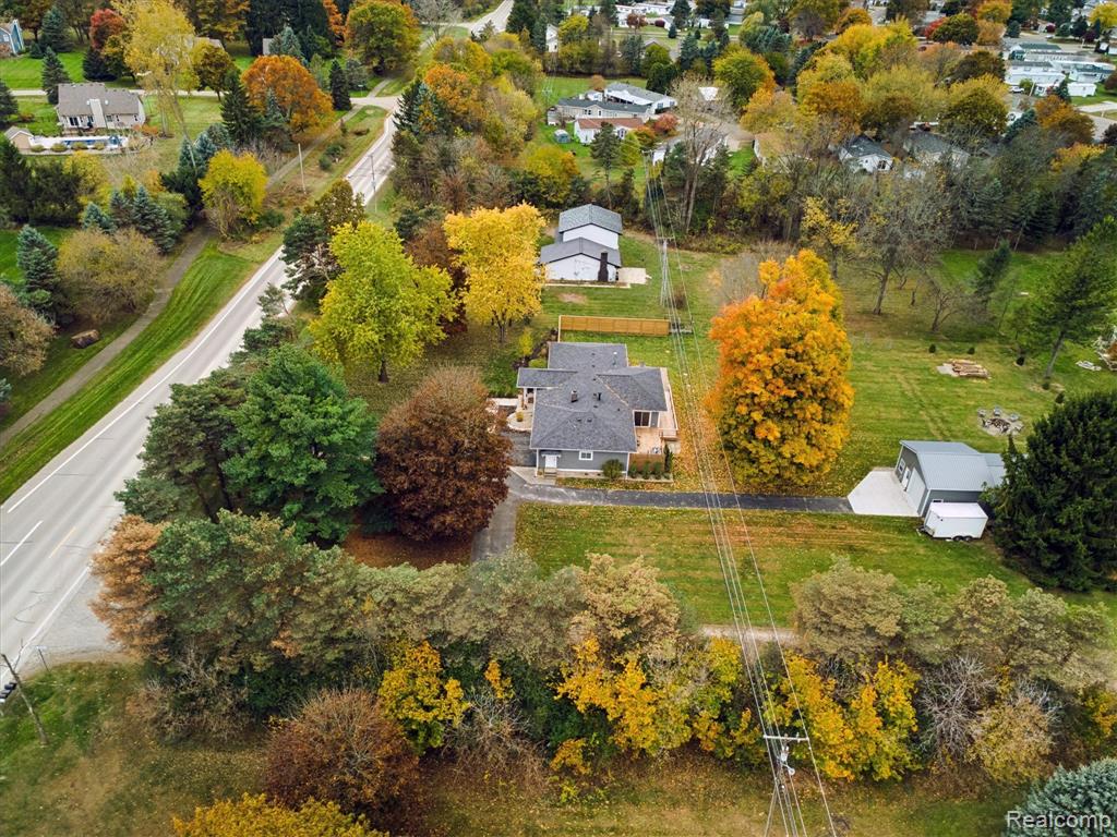 5100 Oak Hill Road, Clarkston, MI 48348 — Photo 53