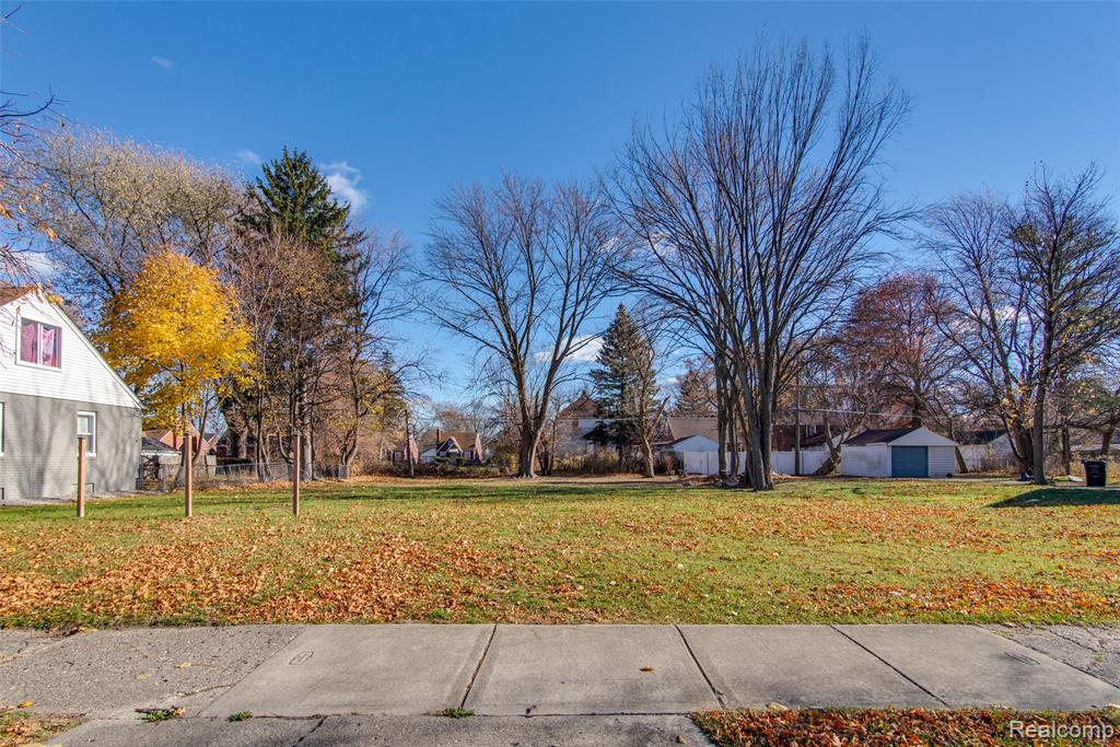 11688 Wayburn Street, Detroit, MI 48224